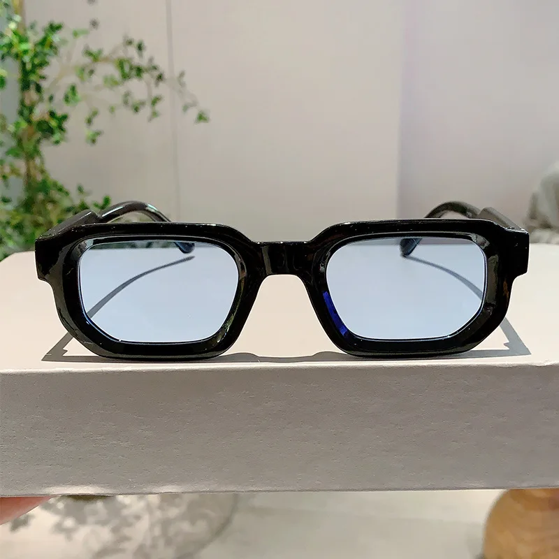 Vintage zonnebril met rechthoe - Designer Sunglasses recensie en prijs