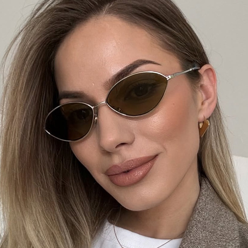 Retro Cat Eye Dameszonnebril v - Designer Sunglasses recensie en prijs
